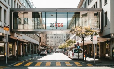 瑞银财富管理调查：新冠疫情将永久改变富裕投资者生活