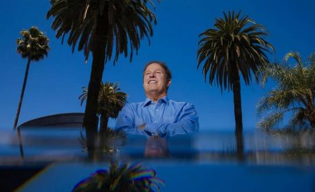 一只打败99%同类的基金是怎样选股的？