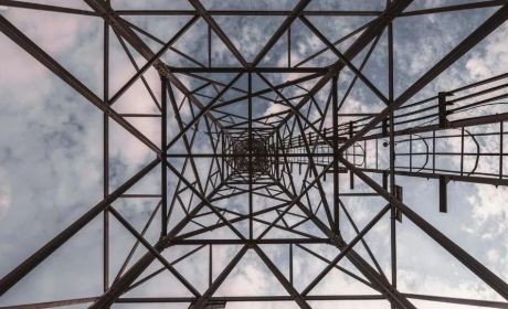 三方财富行业的“持牌”困局