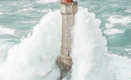 家族办公室能成功应对和克服当前波动的市场 | 最新瑞银报告