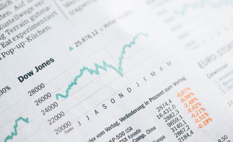 蚂蚁、京东数科、陆金所、东方财富用数据比高下：谁是中国在线理财之王？